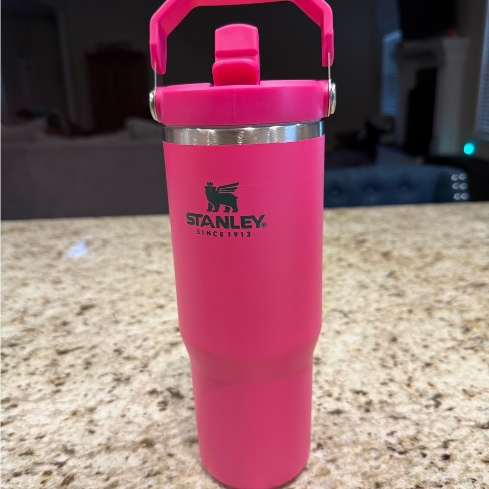 Stanley Vibrant Pink Insulated Mug 30oz